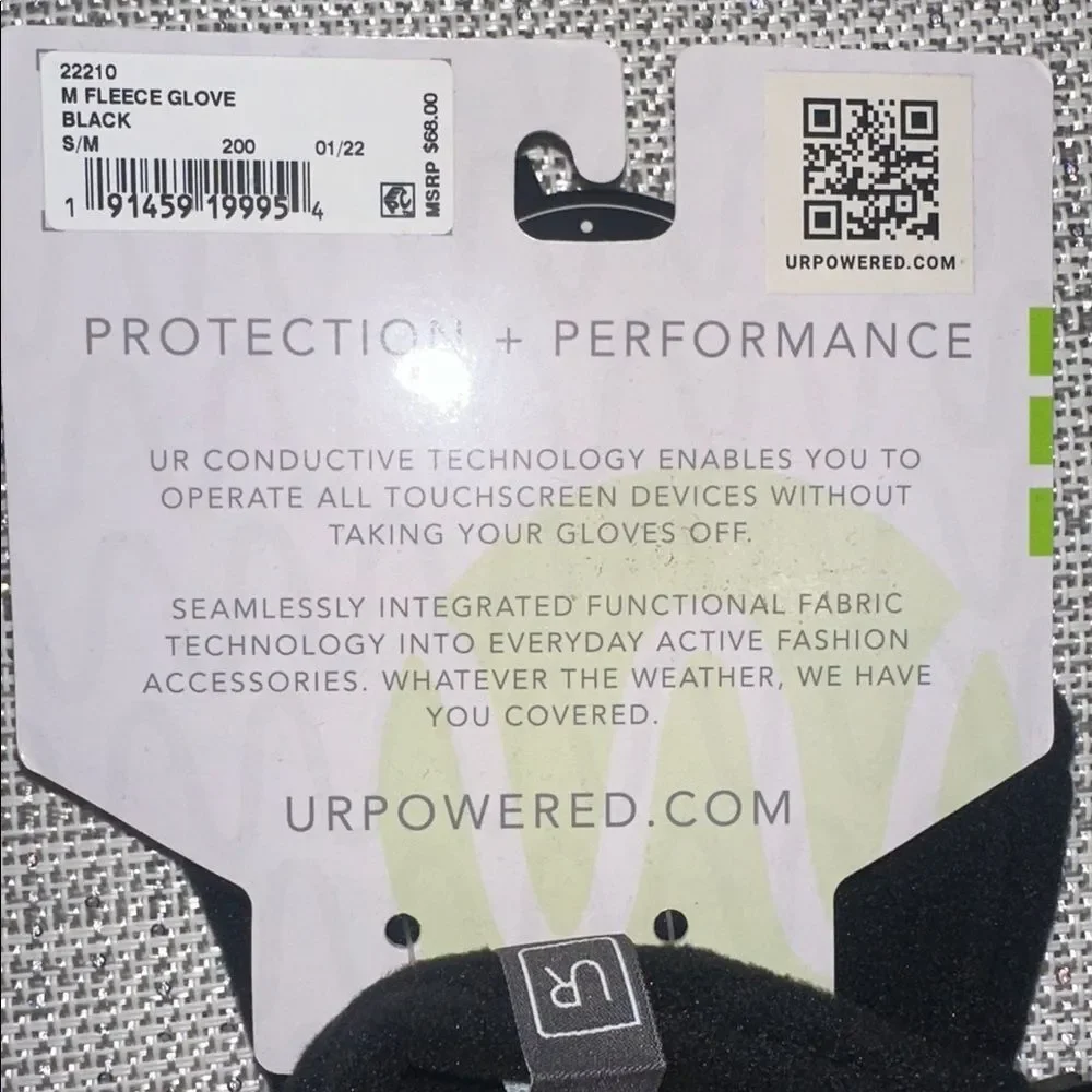 UR Black Fleece Women’s Etip Tech Touchscreen Smartphone Gloves